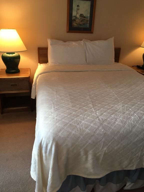 Lull-Abi Inn Egg Harbor Room photo